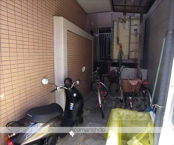 ドマーレ府庁前の玄関写真