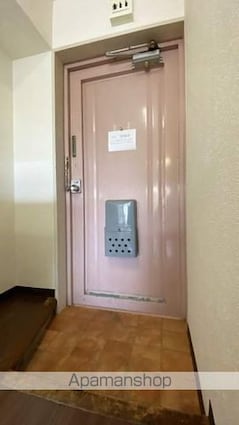 岡山県岡山市北区伊島町３丁目[1R/19.4m2]の玄関