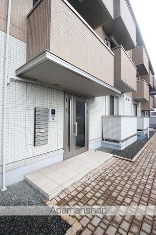 DーROOMトラベシアの玄関写真