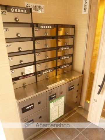 タウンライフ藤ヶ丘東の玄関写真
