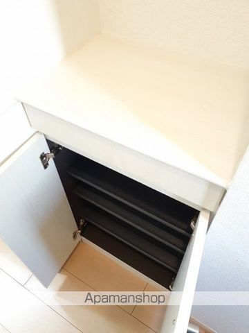 プラシードの内装写真