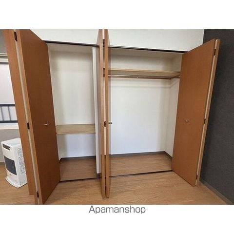 フラット南平岸の内装写真