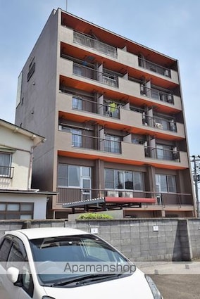 プランドビル八幡[2K/38.34m2]の外観2