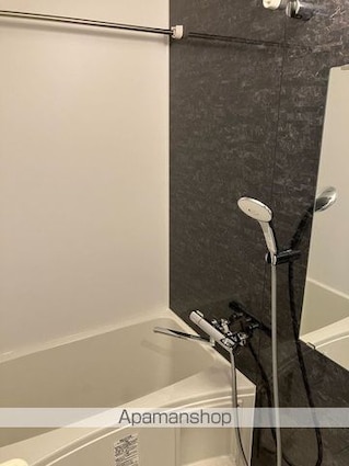 愛知県名古屋市西区新道２丁目[1K/24.94m2]のバス