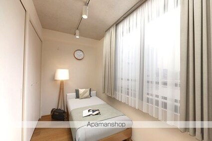 ラクラス中野弥生町[1DK/25.5m2]の玄関