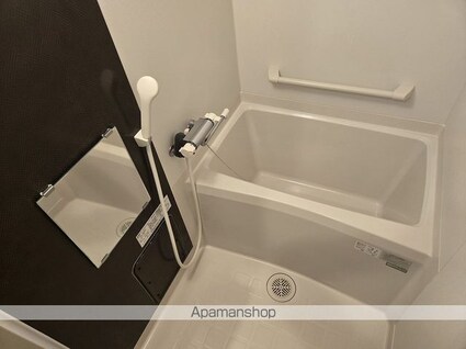 レオネクストカーサフェリーチェ[1R/26.5m2]のバス2