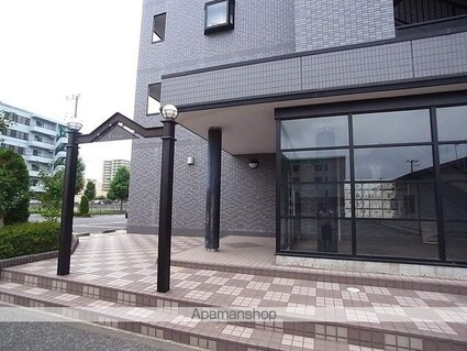 ヴィザージュ[2LDK/55.08m2]のエントランス1