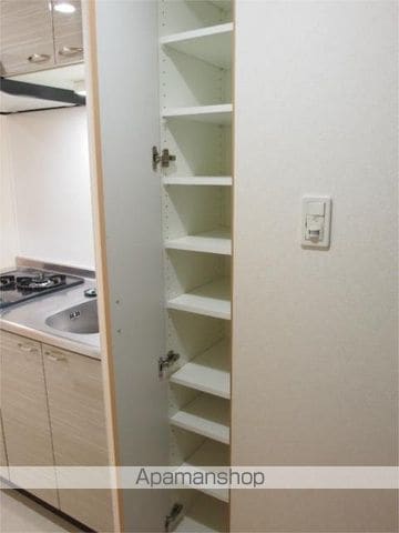 ルーブル板橋区役所前の内装写真