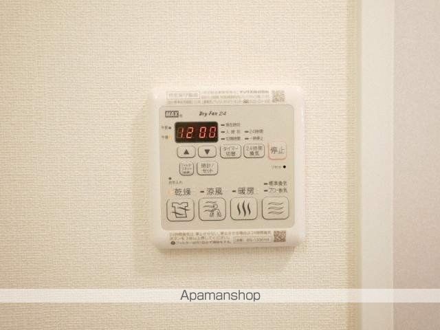 PRESSANCE心斎橋ソレイユの内装写真