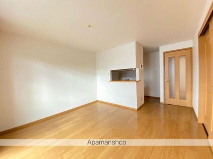 エスポワールＢ（西山崎町）[2LDK/64.43m2]の内装2