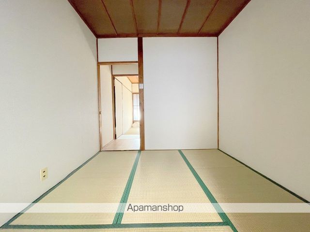 大槻文化の内装写真