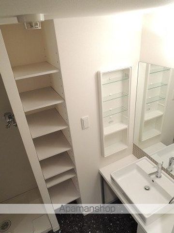 カマール6ー6の内装写真