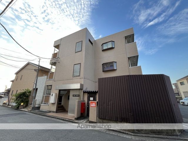 カーサラルゴの外観写真