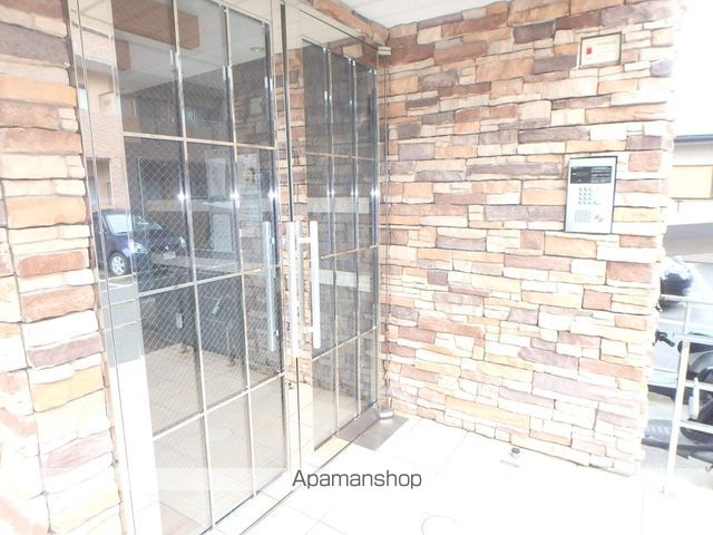 ジュネス横浜Iの玄関写真