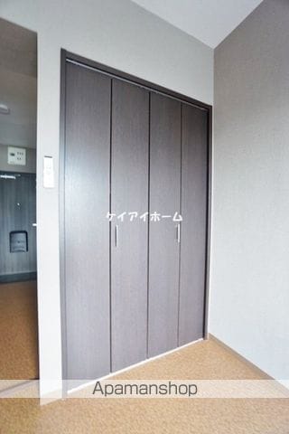 ロイヤルマンションの内装写真