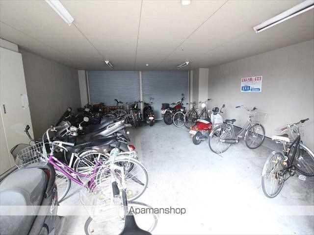 愛媛県松山市本町４丁目[1K/28.35m2]の共用部4