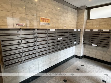 エルミナｅｅビルディング[1R/28.14m2]の共用部3