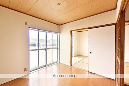 高知県高知市新田町[2K/35m2]のリビング・居間