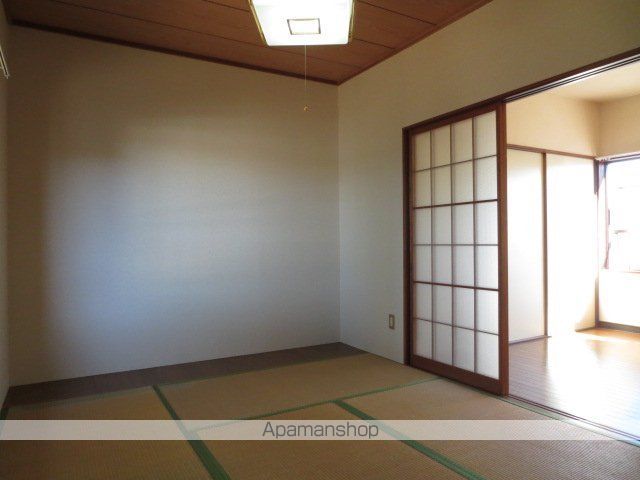 ホワイトソックスの内装写真