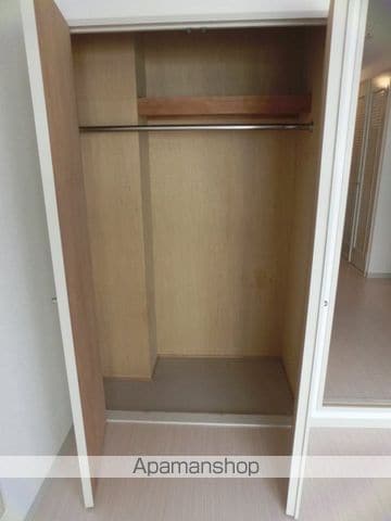 ラファイン江坂の内装写真