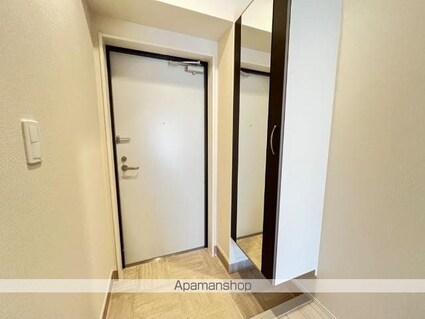 メゾン・デュ・ソレイユ（Ｍａｉｓｏｎ　ｄｕ　Ｓｏｌｅｉｌ）[1LDK/39.91m2]の玄関