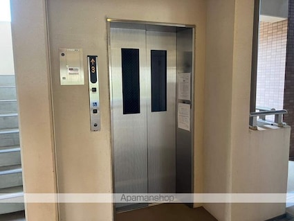 キャッスル常滑[1K/32.77m2]の共用部3