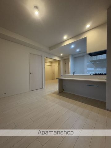 スプランディッド上本町WESTの内装写真