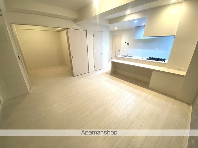 スプランディッド上本町WESTの内装写真