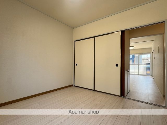 プレジール花尻 A棟の内装写真