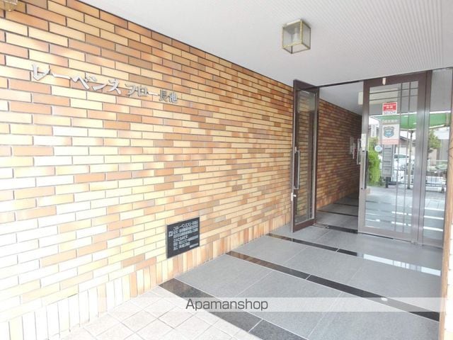 レーベンスフロー長池の玄関写真