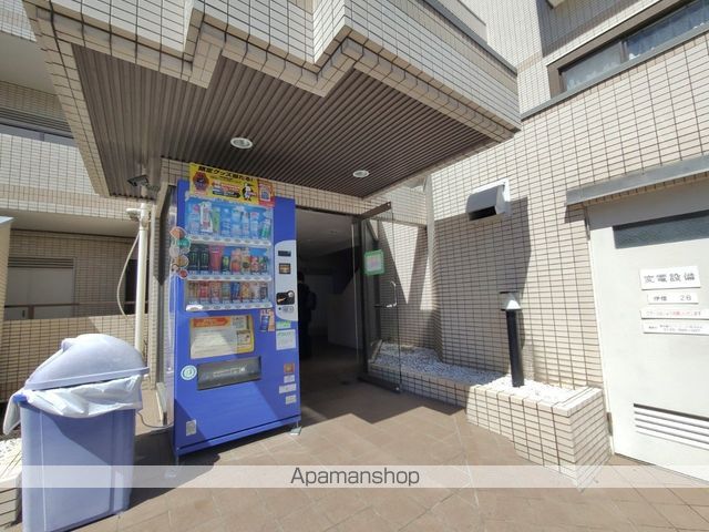 伊勢原コーポフロンティアの玄関写真