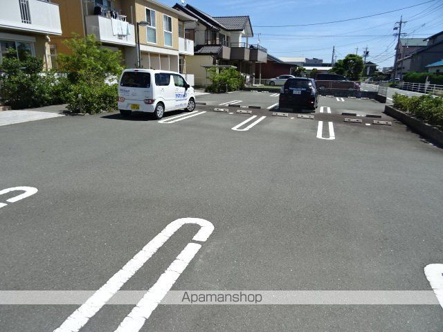 コンフォートKAMIPARKeastの外観写真