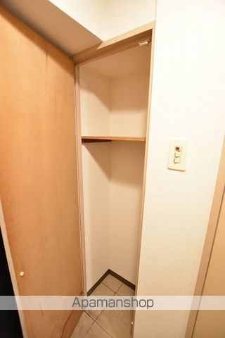 メゾンクレスト北大前IIの内装写真
