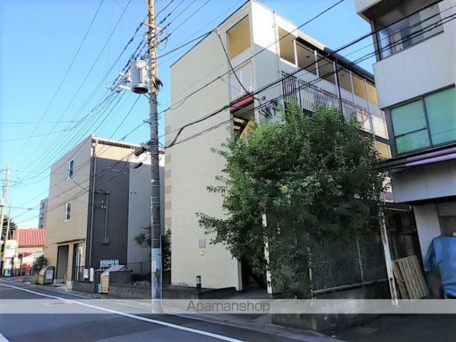 レオパレスフォーレストの外観写真