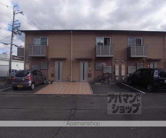 テラスハウス渡邉の玄関写真