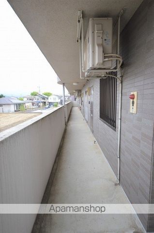 セゾン秀静の外観写真