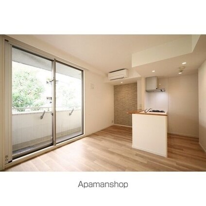 オーキッドレジデンス神楽坂[1LDK/40.84m2]のリビング・居間