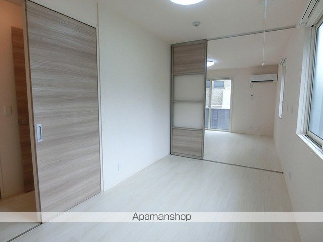 可部線 七軒茶屋駅 徒歩4分 3階建 築8年の内装写真