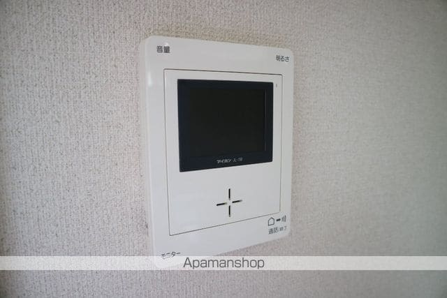 大成町貸家4-17戸建の内装写真