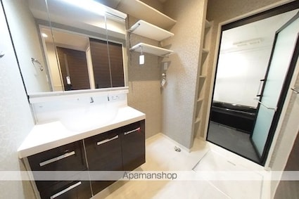 ベレオニシムラ[1LDK/54.18m2]の洗面所