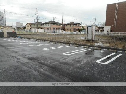 モデッサ宮前[2LDK/54.69m2]の駐車場
