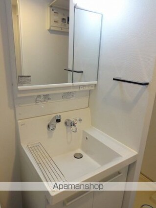 ステージファースト方南町アジールコート[1R/26.57m2]の洗面所