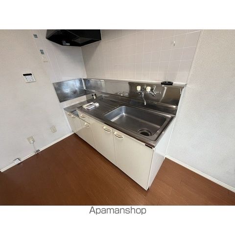 レピュートKの内装写真