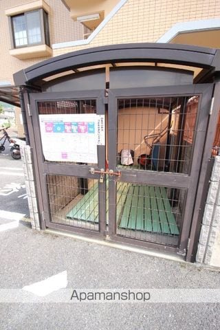 サンリット船本の玄関写真
