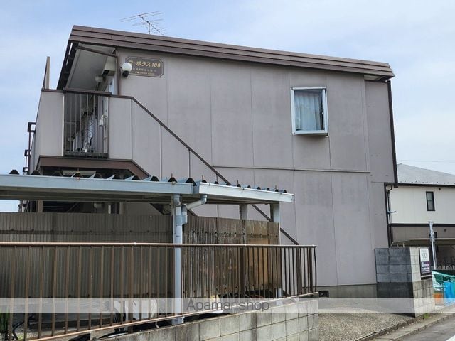 コーポラス100の外観写真