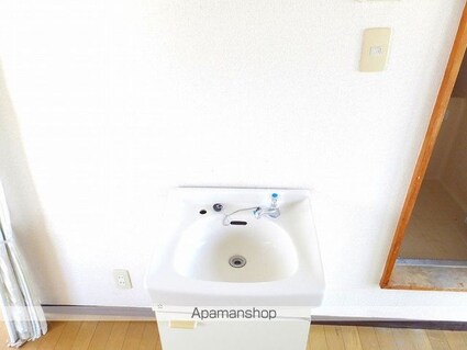 アベニュー山見[1K/22.37m2]の洗面所