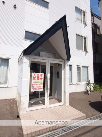 ライブヒアの玄関写真