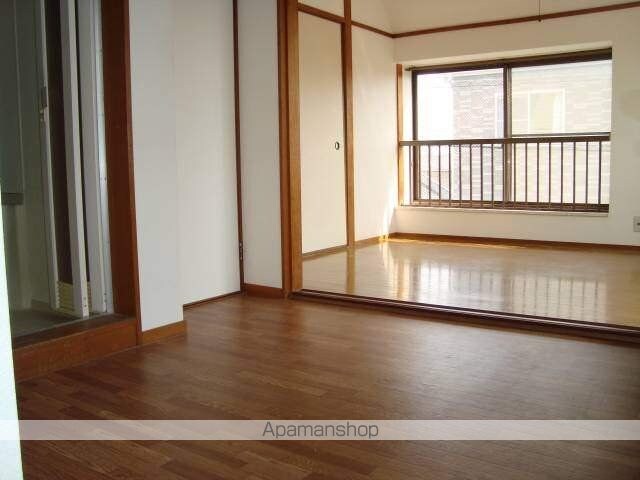 サザン辻町[1LDK/33m2]のリビング・居間