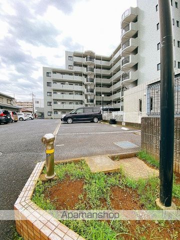 エクセラン三郷の外観写真