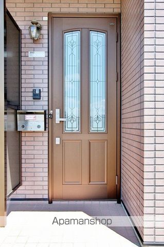 ハーブマンション 武中の玄関写真